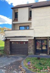 285 Queen Street 4F, Southington, CT 06489