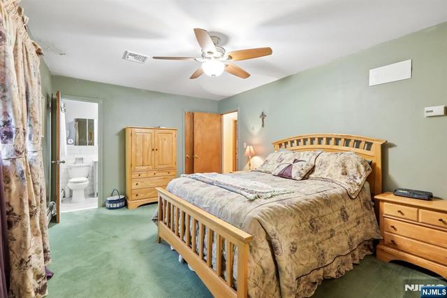 123 Midwood Road, Paramus, NJ 07652