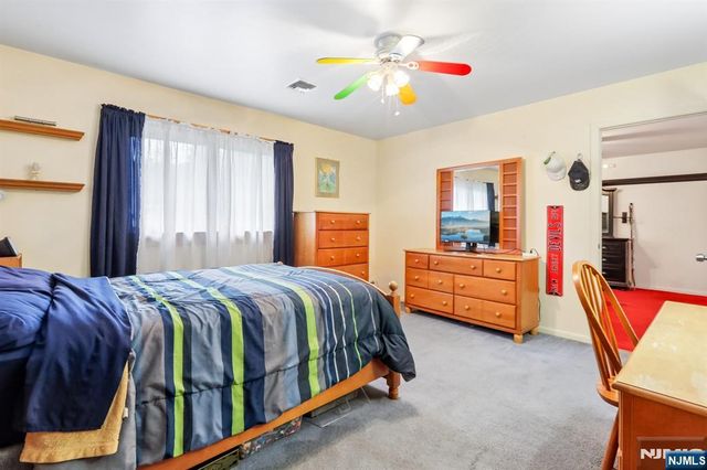 123 Midwood Road, Paramus, NJ 07652