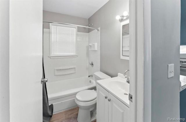 3021 Oklahoma Avenue, Flint, MI 48506