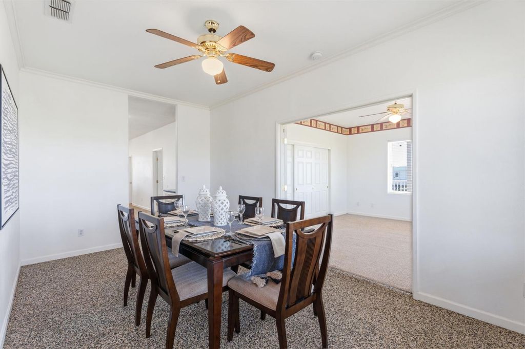 Image 14 of property listing at 22581 Road 20, Chowchilla, CA 93610