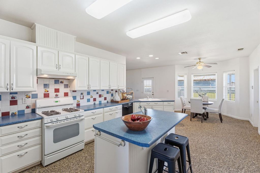 Image 24 of property listing at 22581 Road 20, Chowchilla, CA 93610