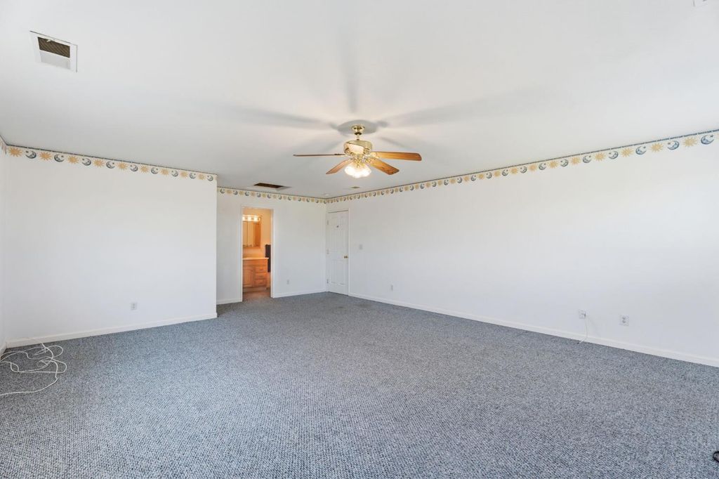 Image 40 of property listing at 22581 Road 20, Chowchilla, CA 93610