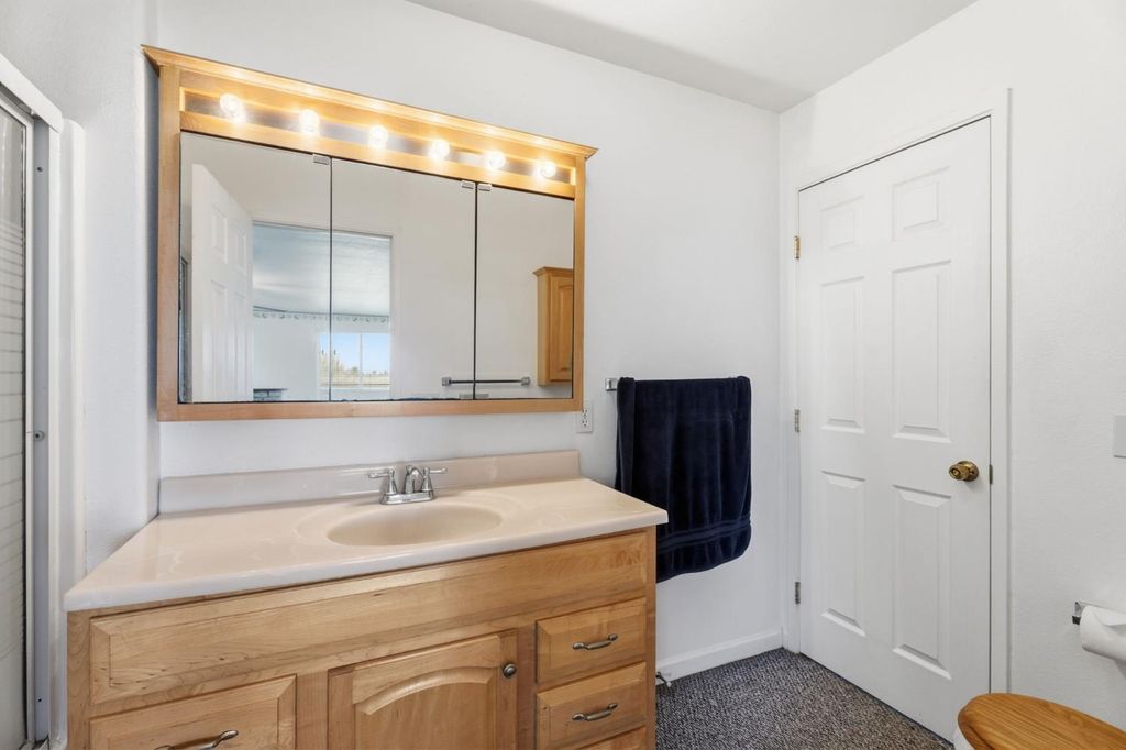 Image 42 of property listing at 22581 Road 20, Chowchilla, CA 93610