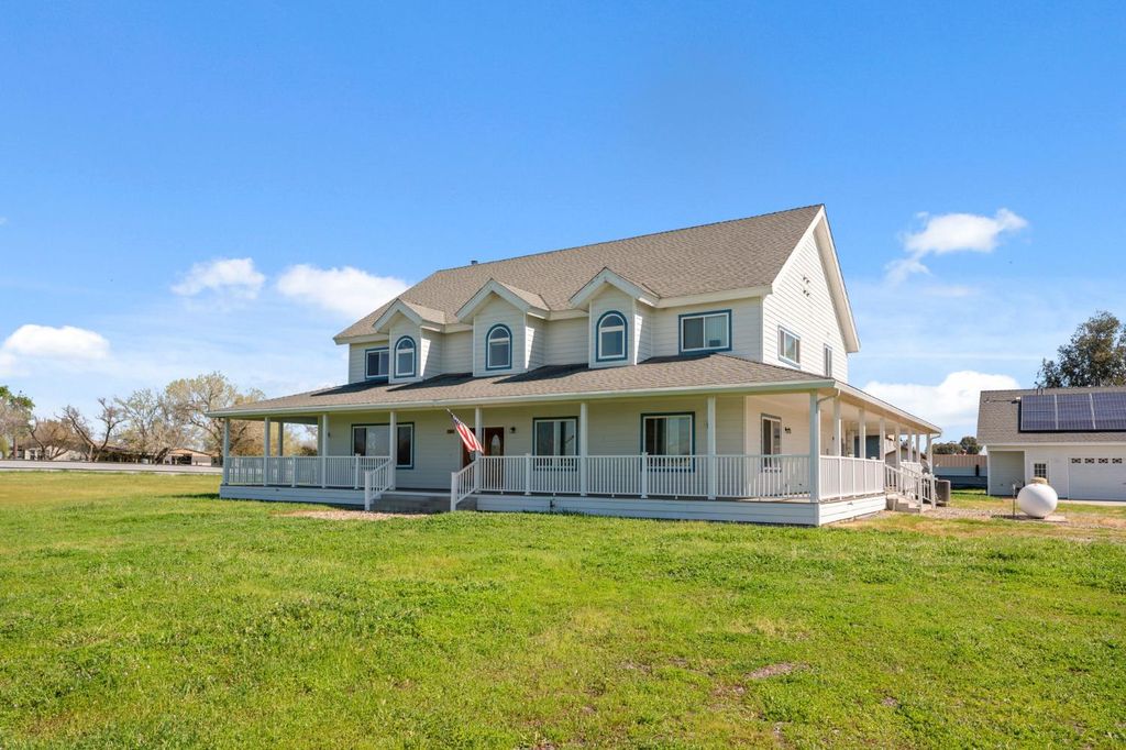 Image 60 of property listing at 22581 Road 20, Chowchilla, CA 93610