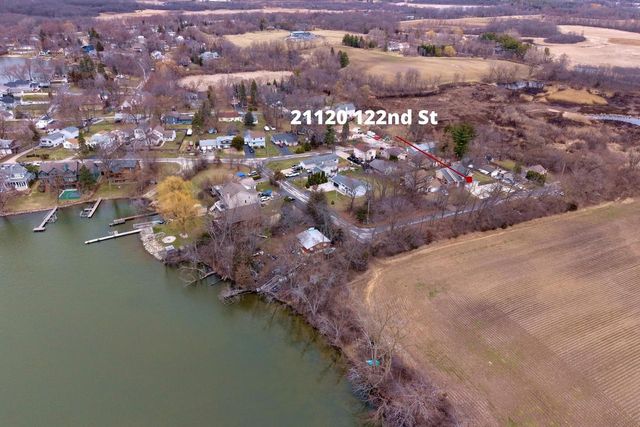 21120 122nd STREET, Bristol, WI 53104