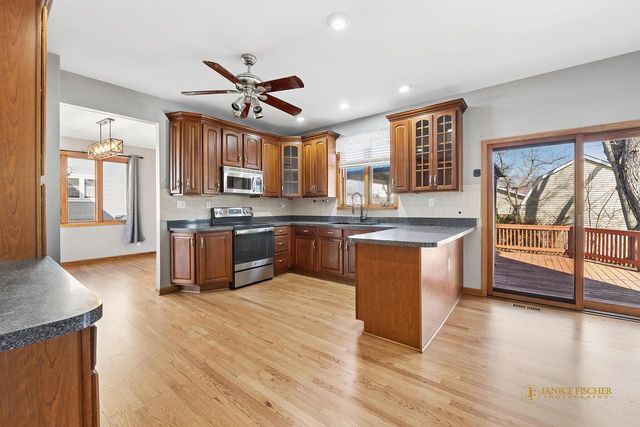 21120 122nd STREET, Bristol, WI 53104