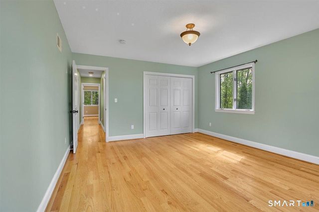 6 Rivercove Drive, Cromwell, CT 06416