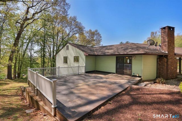 6 Rivercove Drive, Cromwell, CT 06416