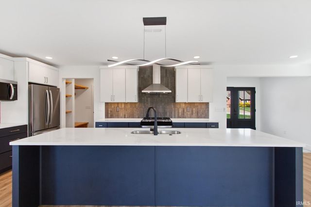 1310 Mockingbird Lane, Mount Vernon, IN 47620