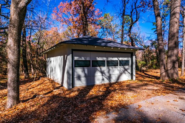 1051 County Road 2620, Mineola, TX 75773