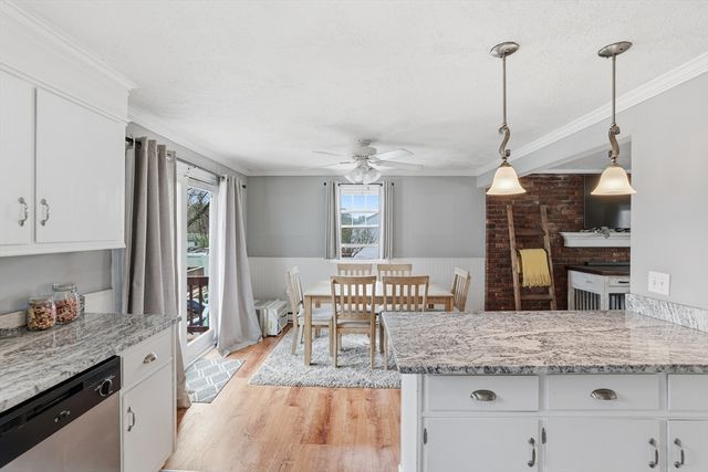 11 Duffy Dr, Taunton, MA 02780