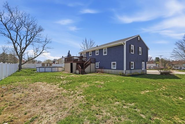 11 Duffy Dr, Taunton, MA 02780