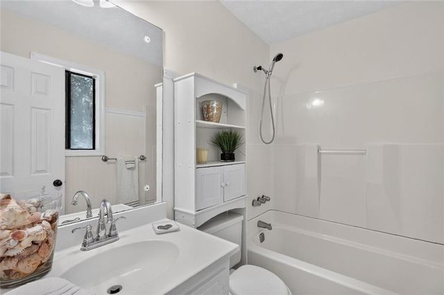 850 The Circle, Lawrenceville, GA 30043