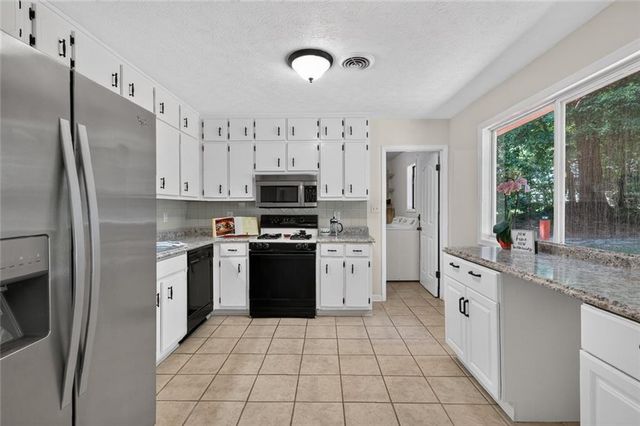 850 The Circle, Lawrenceville, GA 30043