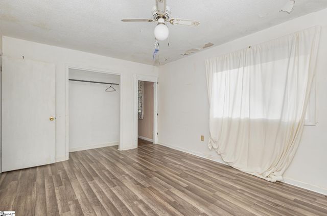 231 Roanoke Road, Liberty, SC 29657