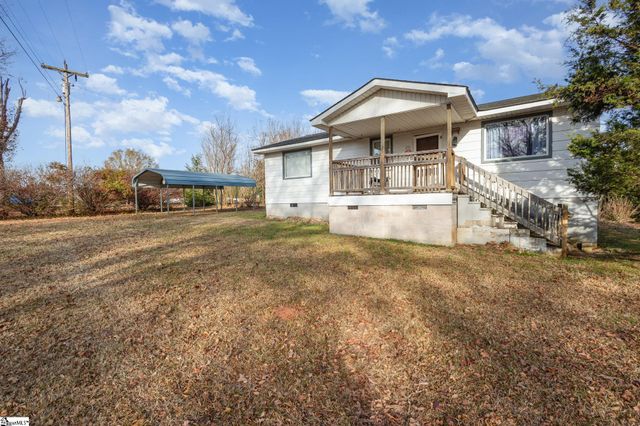 231 Roanoke Road, Liberty, SC 29657