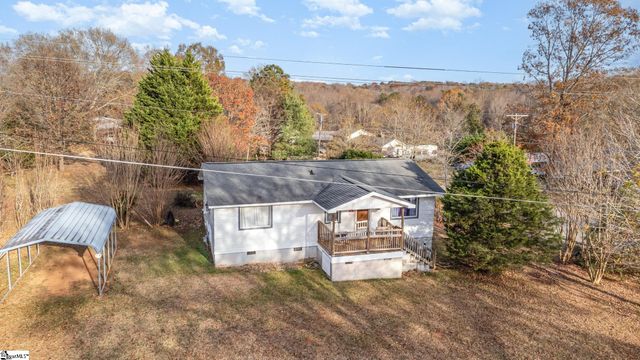 231 Roanoke Road, Liberty, SC 29657
