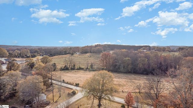 231 Roanoke Road, Liberty, SC 29657