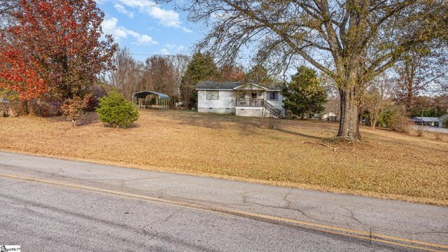 231 Roanoke Road, Liberty, SC 29657