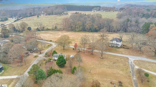 231 Roanoke Road, Liberty, SC 29657