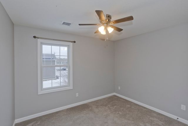 239 Gresham St, Springfield, MA 01119