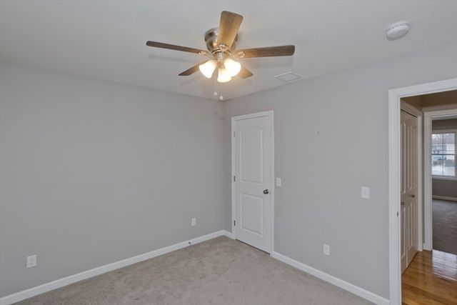 239 Gresham St, Springfield, MA 01119