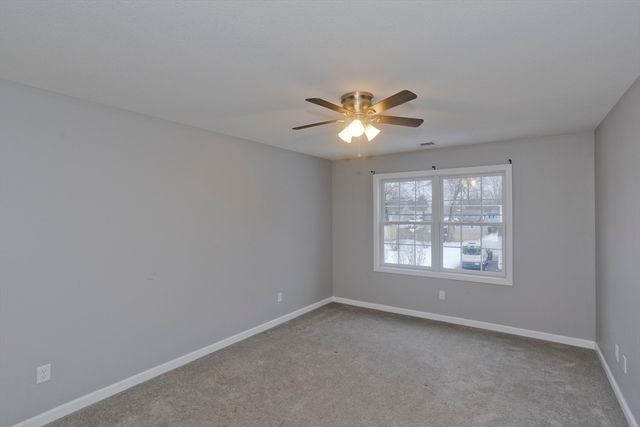 239 Gresham St, Springfield, MA 01119