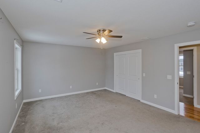 239 Gresham St, Springfield, MA 01119