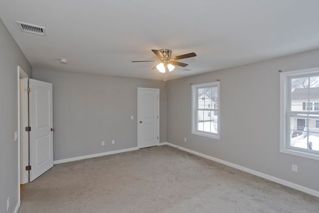 239 Gresham St, Springfield, MA 01119