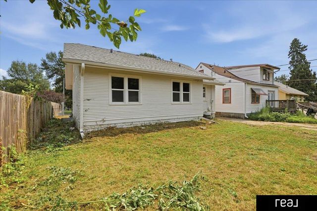 7512 N 28 Avenue, Omaha, NE 68112