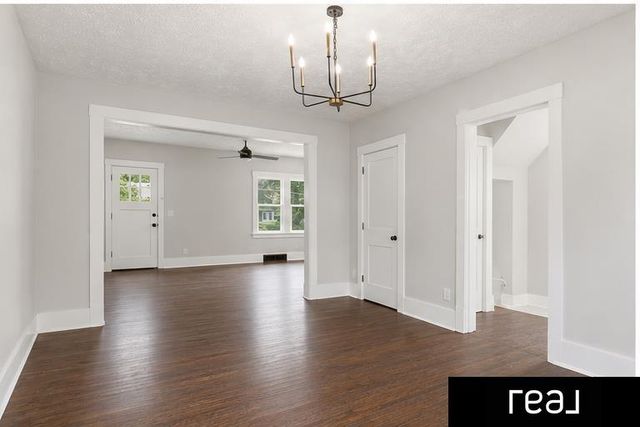 7512 N 28 Avenue, Omaha, NE 68112
