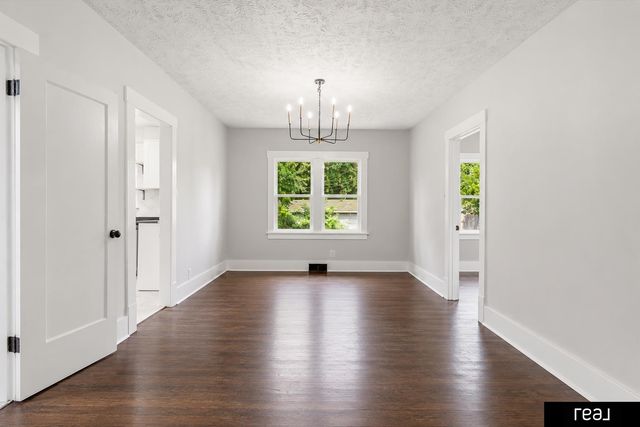 7512 N 28 Avenue, Omaha, NE 68112
