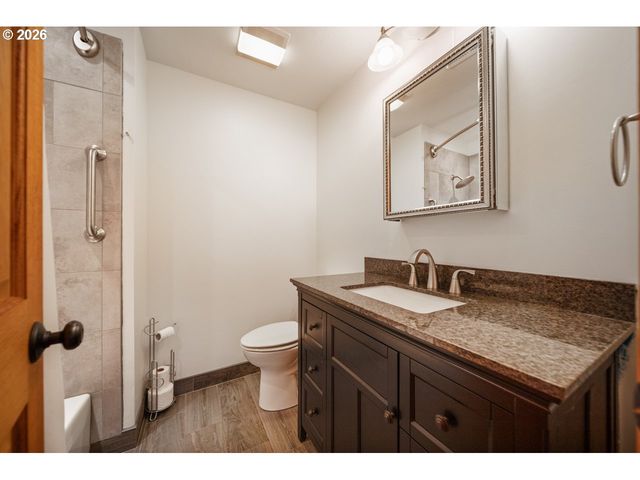 2361 FIR St, North Bend, OR 97459