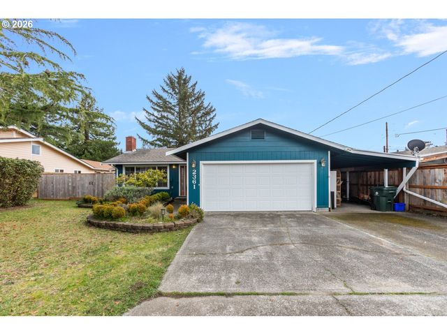 2361 FIR St, North Bend, OR 97459