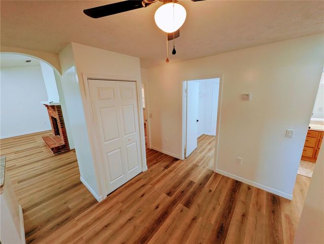 5245 E FORT KING STREET STREET, Ocala, FL 34470