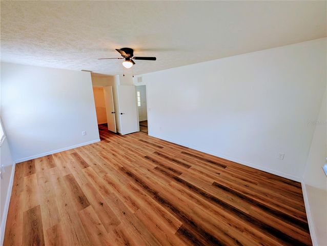 5245 E FORT KING STREET STREET, Ocala, FL 34470
