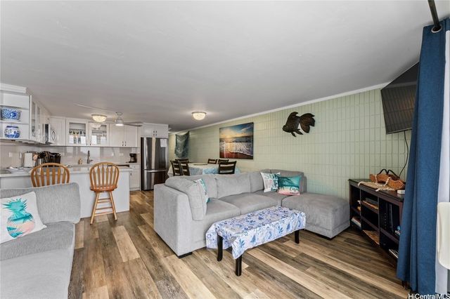 53-567 Kamehameha Highway 7, Hauula, HI 96717