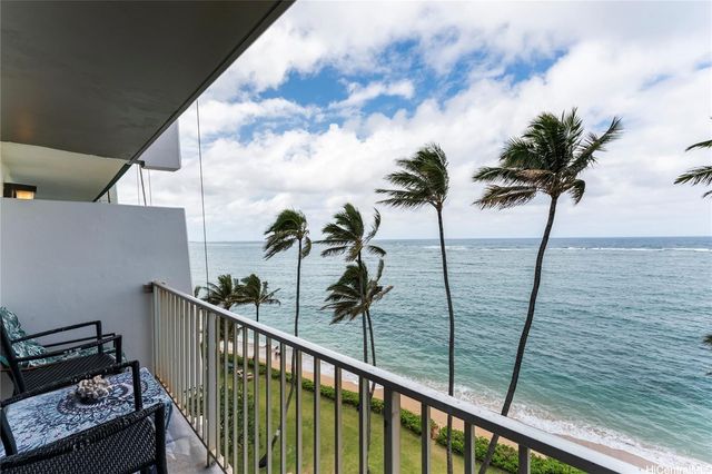 53-567 Kamehameha Highway 7, Hauula, HI 96717