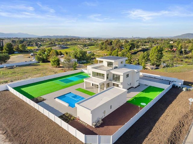 41955 Altanos Road, Temecula, CA 92592