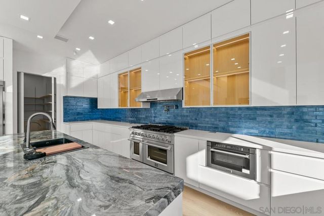 41955 Altanos Road, Temecula, CA 92592