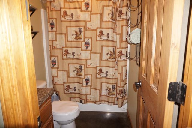 140 Green Valley Ln, Pangburn, AR 72121