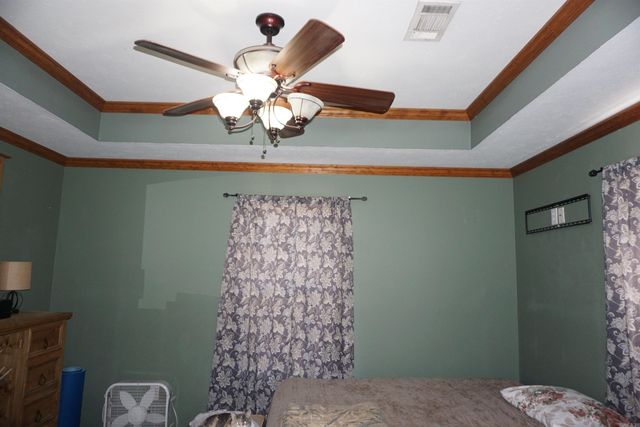 140 Green Valley Ln, Pangburn, AR 72121