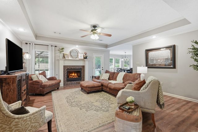 9 Weaver Circle, Vilonia, AR 72173