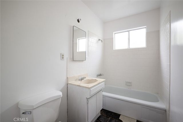 18022 Jersey, Artesia, CA 90701