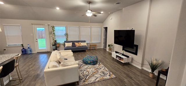14220 Aberavon Drive, Pilot Point, TX 76258