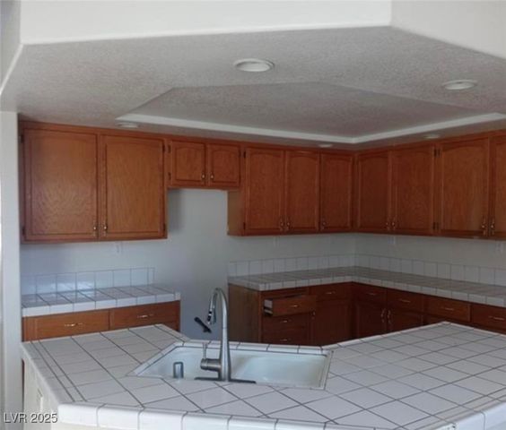 7505 Cobal Canyon Lane, Las Vegas, NV 89129