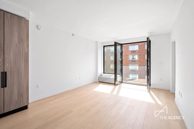 181 E 101st St Apt 808, New York City, NY 10029