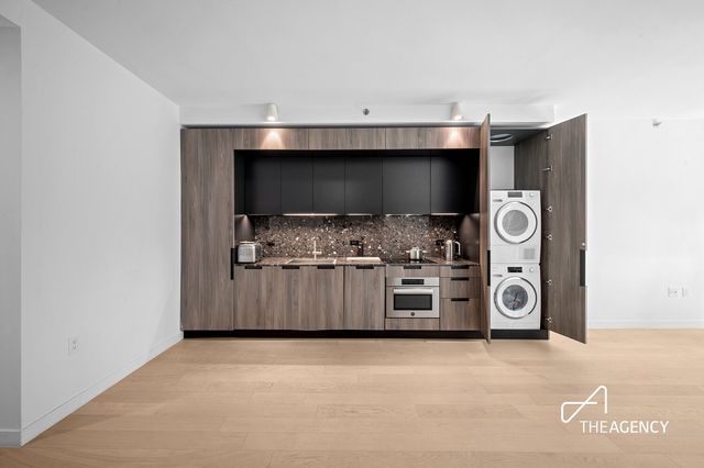 181 E 101st St Apt 808, New York City, NY 10029