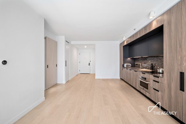 181 E 101st St Apt 808, New York City, NY 10029